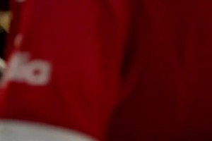 萨拉赫抨击利物浦博主：为何要踩迪亚斯努涅斯，捧伊萨克维尔茨？